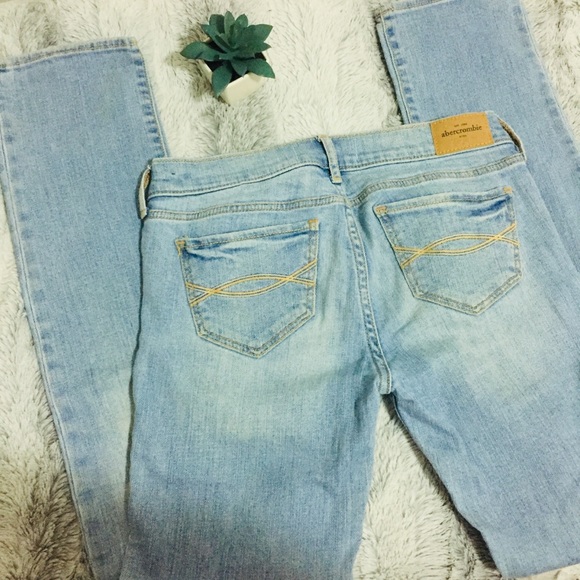 EUC Abercrombie Skinny Jeans - Picture 6 of 7